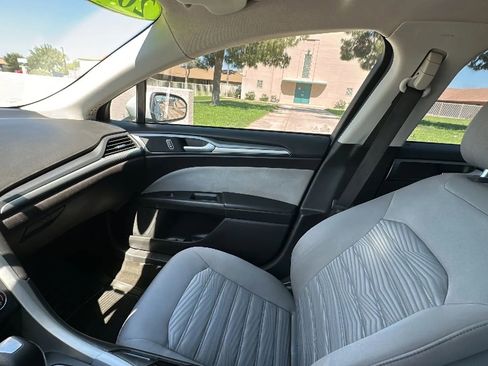 Used 2016 Ford Fusion S FWD image 13