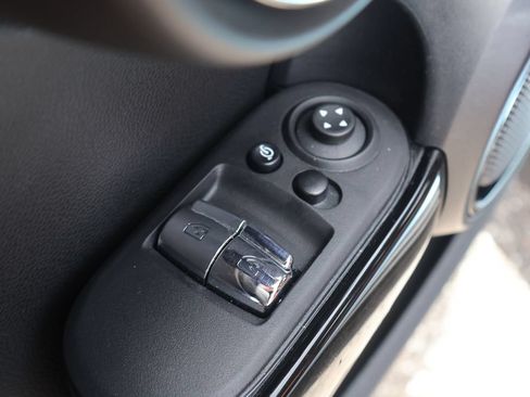 Used 2024 MINI Cooper S FWD image 13