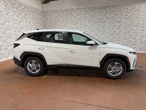 New 2026 Hyundai Tucson SE FWD image 6