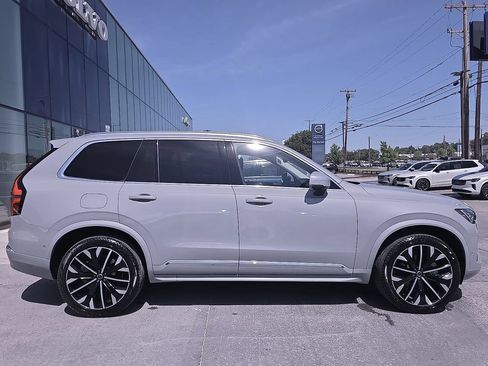 Certified 2025 Volvo XC90 B5 Plus AWD/4WD image 12