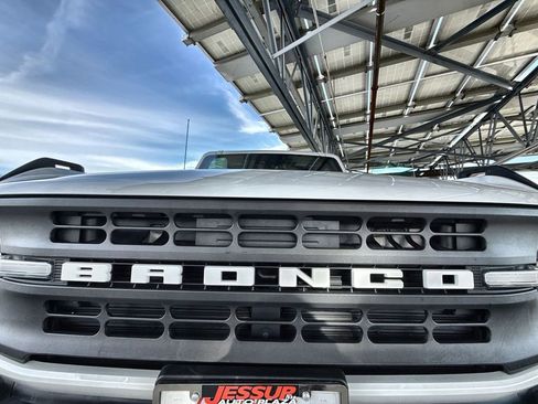 Used 2025 Ford Bronco Big Bend image 31