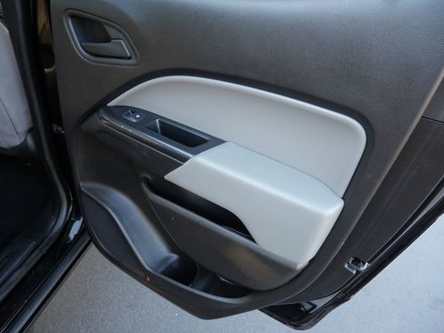 Used 2018 Chevrolet Colorado W/T w/ WT Convenience Package image 25