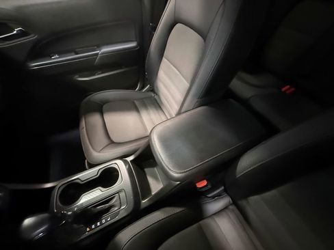 Used 2022 GMC Canyon AT4 image 85