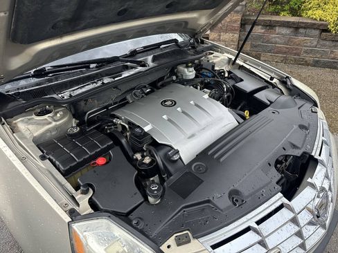Used 2008 Cadillac DTS FWD image 13