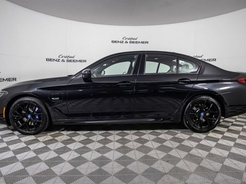 Used 2023 BMW 530e w/ M Sport Package RWD image 8