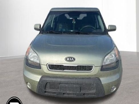 Used 2010 Kia Soul + w/ Audio Pkg image 7