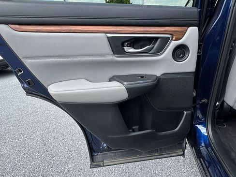 Used 2020 Honda CR-V Touring image 17