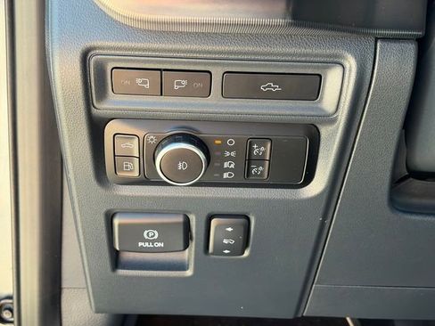 Used 2023 Ford F150 Platinum w/ Equipment Group 701A High AWD/4WD image 20