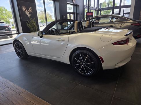 New 2026 MAZDA MX-5 Miata Grand Touring image 10
