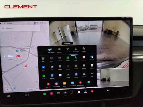 Used 2021 Tesla Model S Plaid image 17