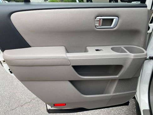 Used 2013 Honda Pilot EX-L image 24