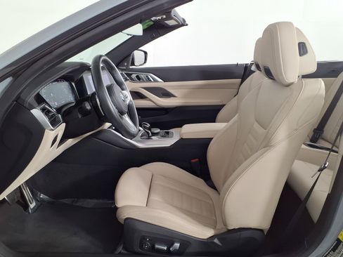 Used 2023 BMW M440i Convertible w/ Premium Package RWD image 16