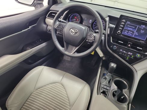 Used 2022 Toyota Camry SE AWD/4WD image 13