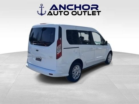 Used 2016 Ford Transit Connect XLT image 9
