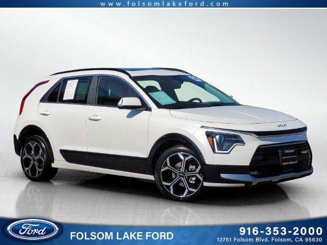 Used 2024 Kia Niro EX Touring FWD image 1