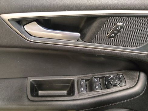 Used 2024 Ford Edge SEL image 27