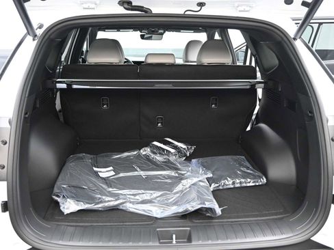 New 2026 Hyundai Tucson Limited image 12