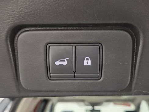 Certified 2022 Nissan Rogue SL image 9