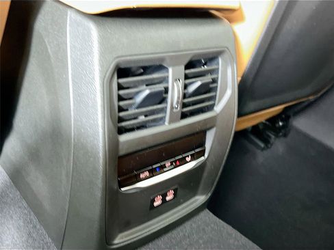 New 2026 BMW 330i xDrive 330i NA xDrive w/ Premium Package image 21