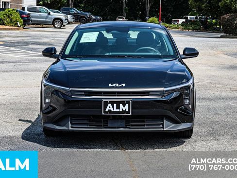 Used 2025 Kia K4 FWD image 11