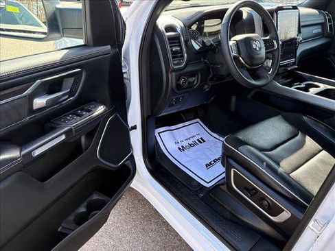 Used 2025 RAM 1500 Laramie image 11