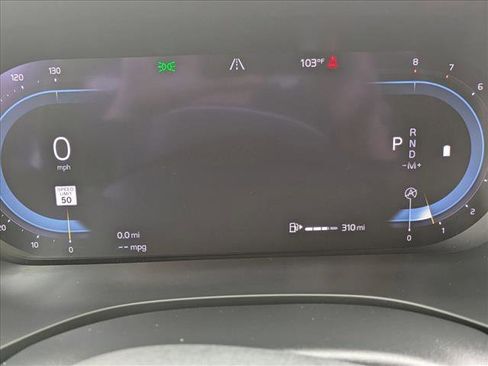 Used 2023 Volvo XC60 B5 Ultimate image 12