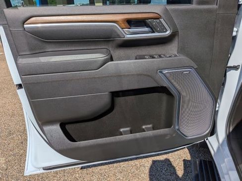 New 2026 Chevrolet Silverado 3500 High Country w/ High Country Premium Package image 21