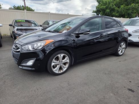 Used 2013 Hyundai Elantra GT w/ Style Pkg FWD image 1