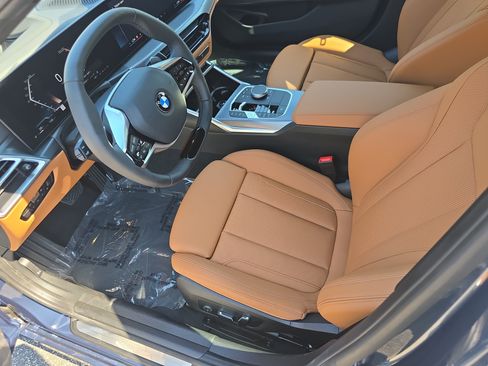 Used 2026 BMW 330i Sedan w/ Premium Package RWD image 15