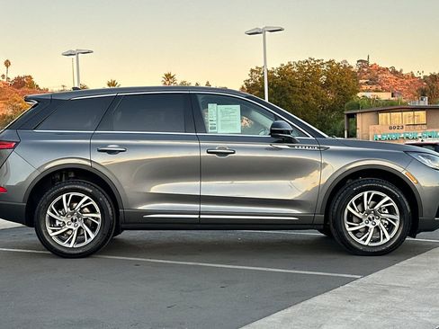 Used 2023 Lincoln Corsair FWD w/ Equipment Group 101A image 2