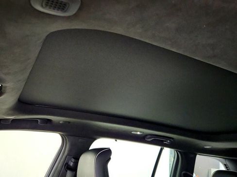 Used 2022 Jeep Grand Cherokee Summit image 10