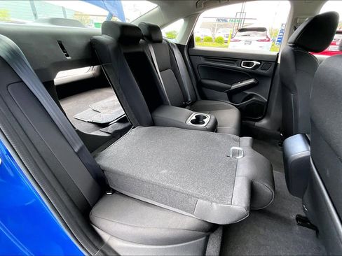 Used 2023 Honda Civic EX image 19