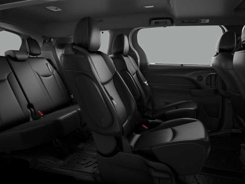 New 2026 Toyota Sienna XLE Woodland Edition AWD/4WD image 21