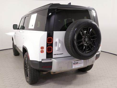 Used 2023 Land Rover Defender 110 S AWD/4WD image 14