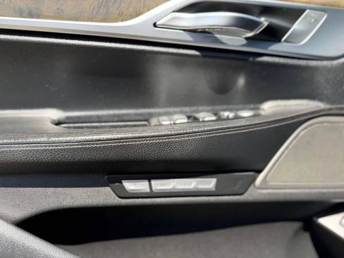 Used 2016 BMW 740i RWD image 48