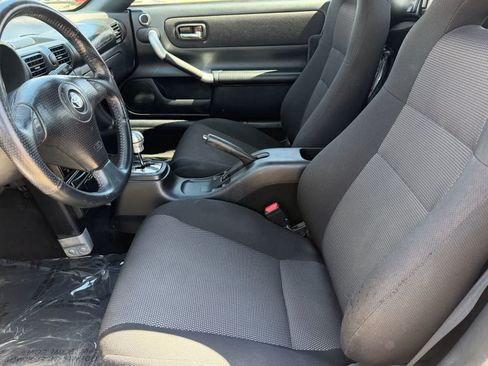 Used 2004 Toyota MR2 RWD image 21