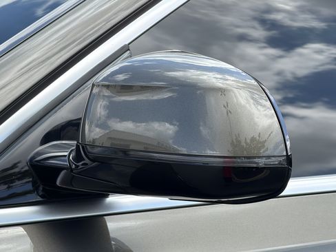 Used 2022 BMW X6 xDrive40i w/ Luxury Seating Package AWD/4WD image 35