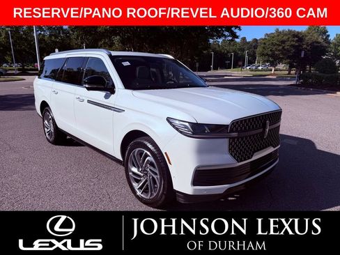 Used 2025 Lincoln Navigator L Reserve AWD/4WD image 1