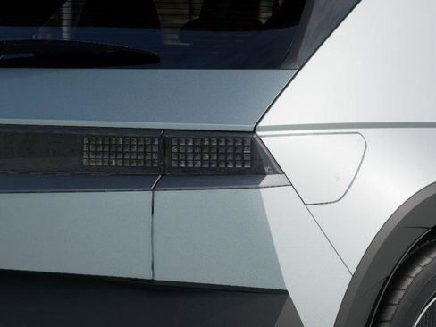 New 2026 Hyundai Ioniq 5 SEL RWD image 10