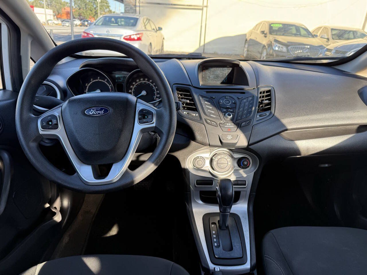 Used 2017 Ford Fiesta SE FWD image 14