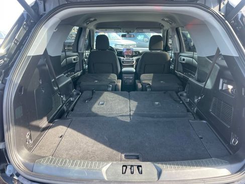 Used 2021 Ford Explorer XLT w/ Class III Trailer Tow Package image 35