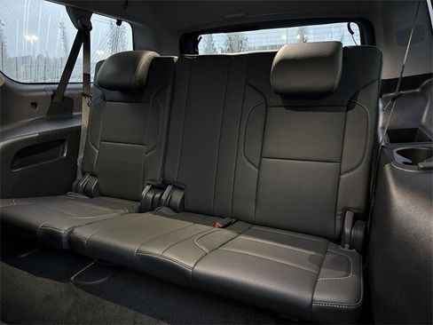 Used 2018 GMC Yukon XL SLT w/ Premium Edition image 14