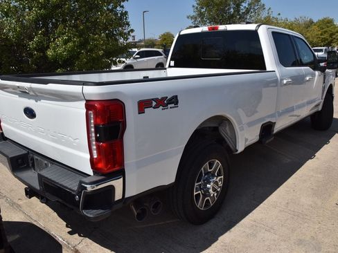 Used 2023 Ford F250 Lariat w/ Lariat Ultimate Package AWD/4WD image 6
