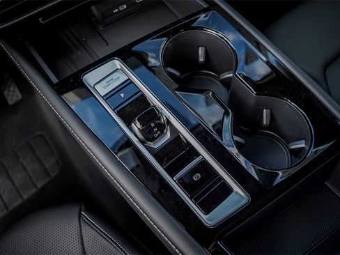 New 2026 Volkswagen Atlas SEL image 18