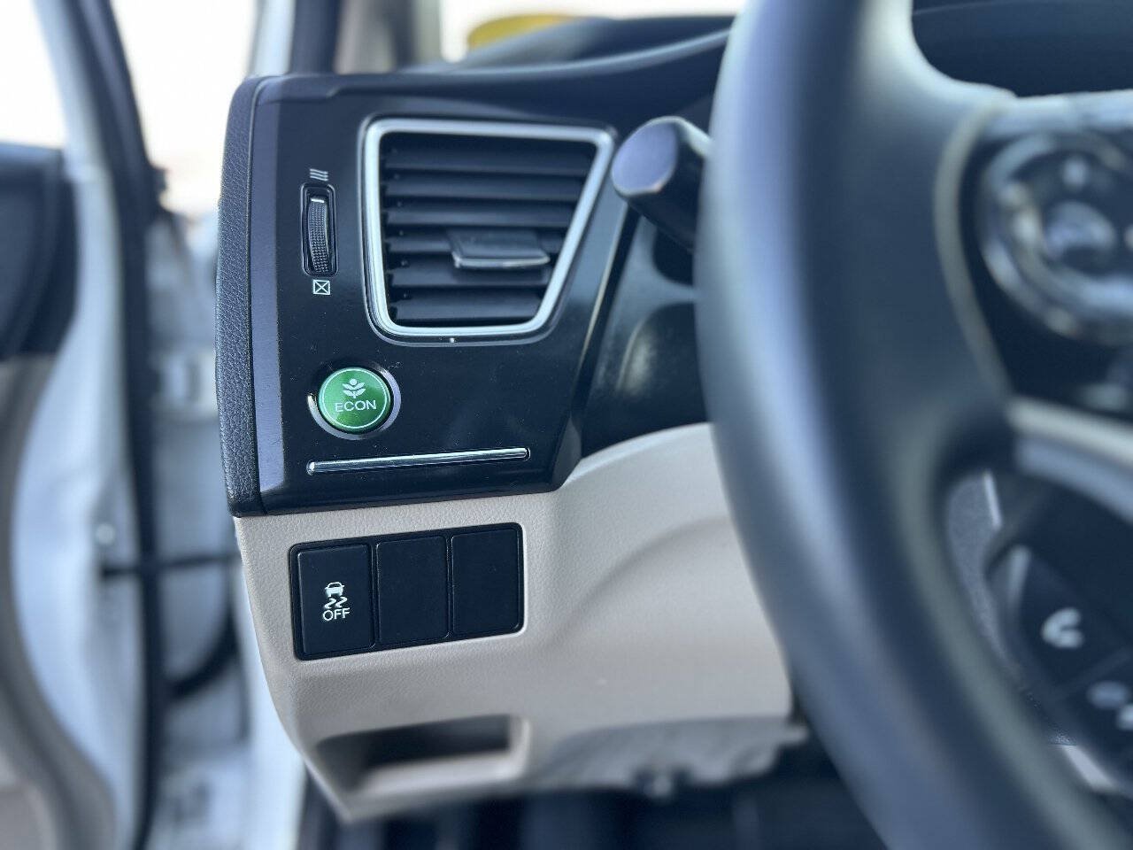 Used 2013 Honda Civic LX image 11