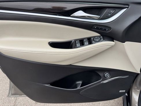 Used 2020 Buick Enclave Premium w/ Surround and Sites Package image 15