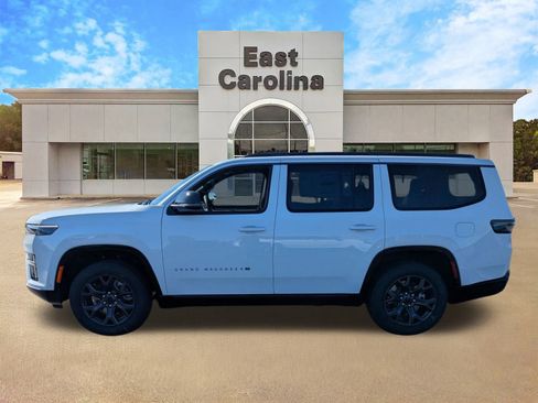 New 2026 Jeep Grand Wagoneer Limited w/ Premium Group II image 6