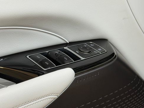 Certified 2024 Cadillac Lyriq Luxury RWD image 23