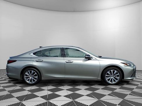 Used 2020 Lexus ES 350 Base w/ Premium Package image 6