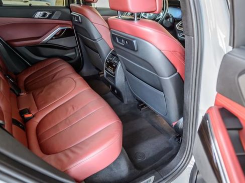 Used 2021 BMW X6 xDrive40i w/ M Sport Package image 45